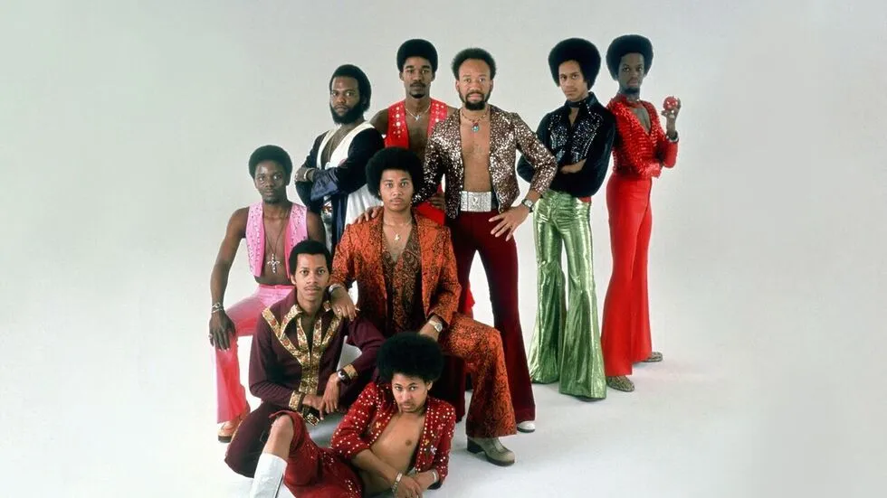 Earth, Wind & Fire still 2