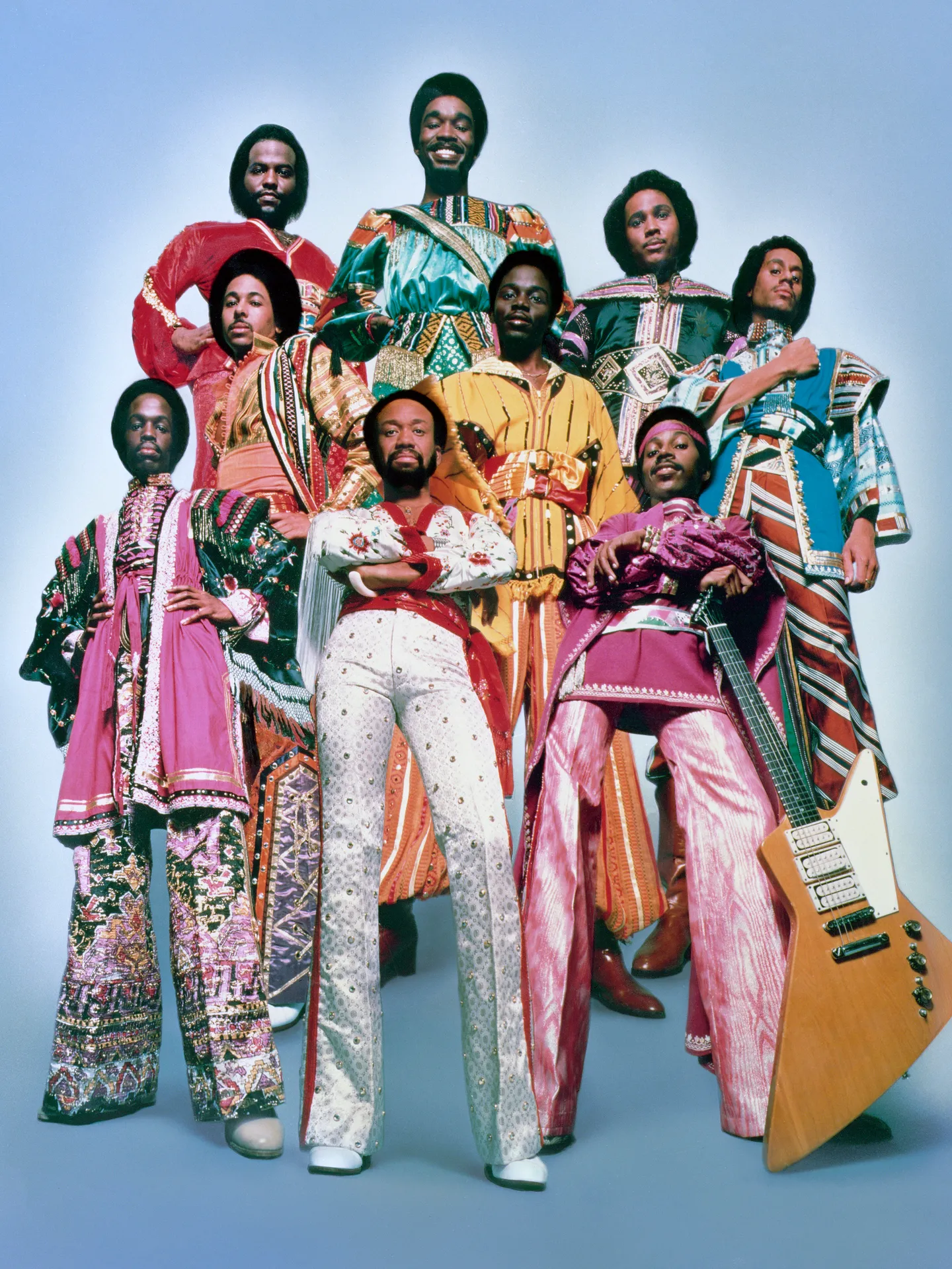 EARTH, WIND & FIRE